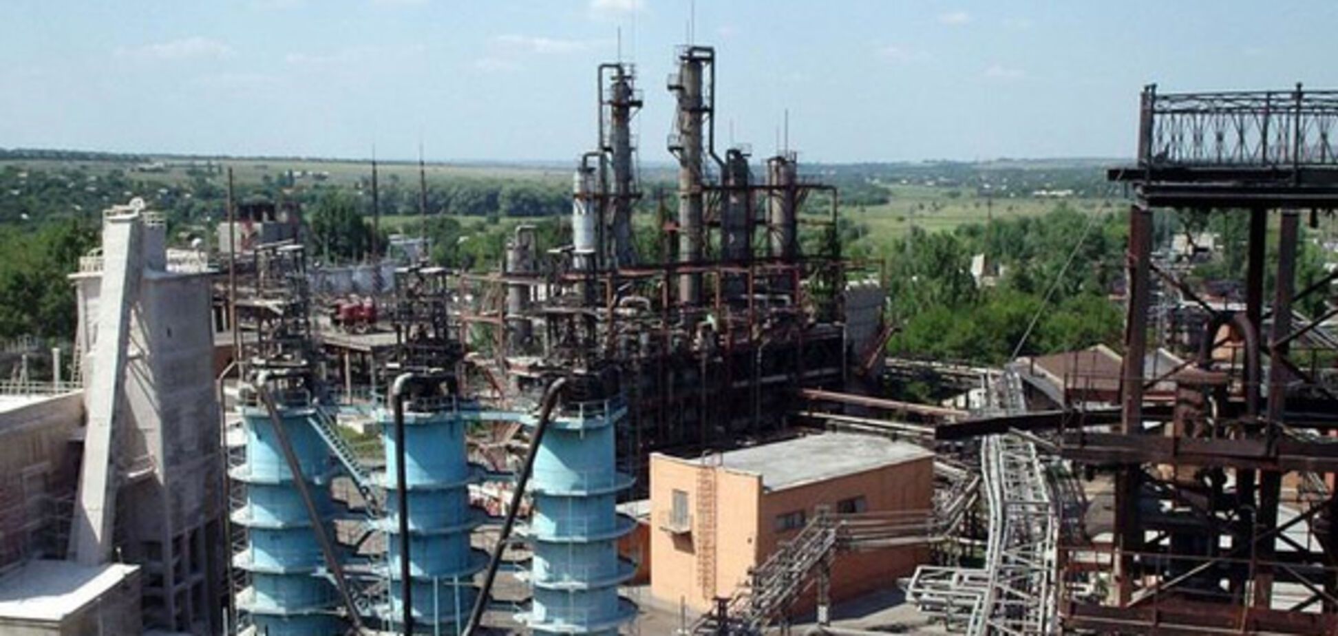 Завод в Новгородском