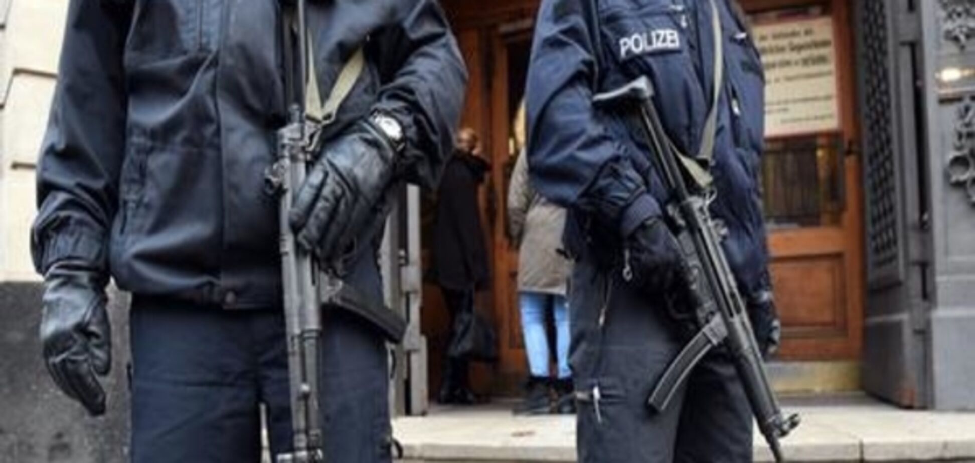 Двох імовірних джихадистів затримали поблизу Бонна