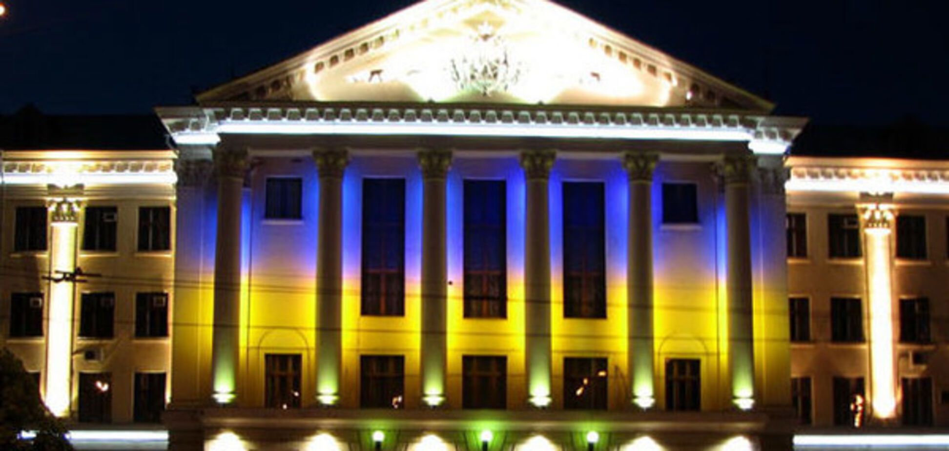 Театр абсурда: запорожские депутаты сняли с повестки дня самые важные вопросы