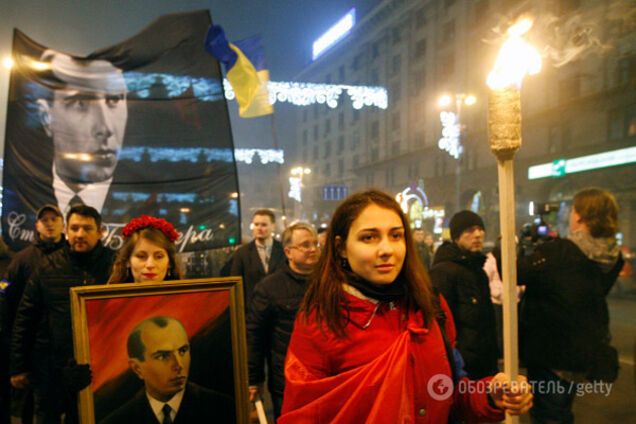 Факельное шествие в честь дня рождения Степана Бандеры