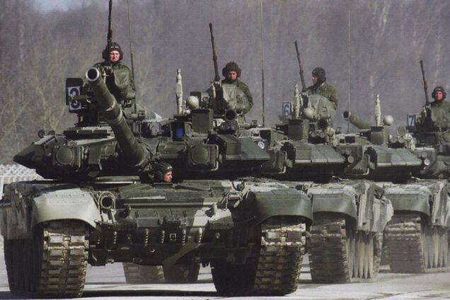 Російські війська на кордоні з Україною
