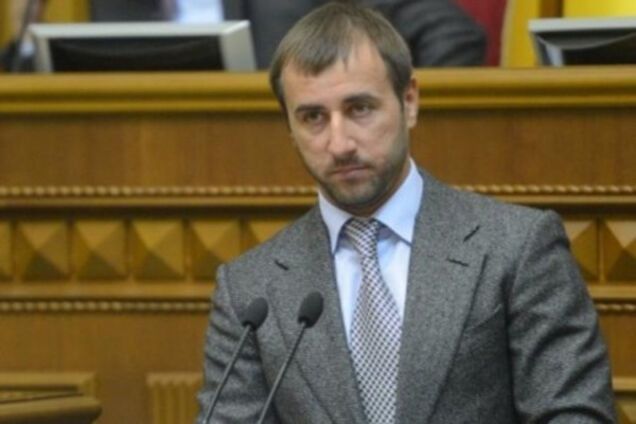 Нардеп Рыбалка отжался в спортзале в поддержку воинов АТО