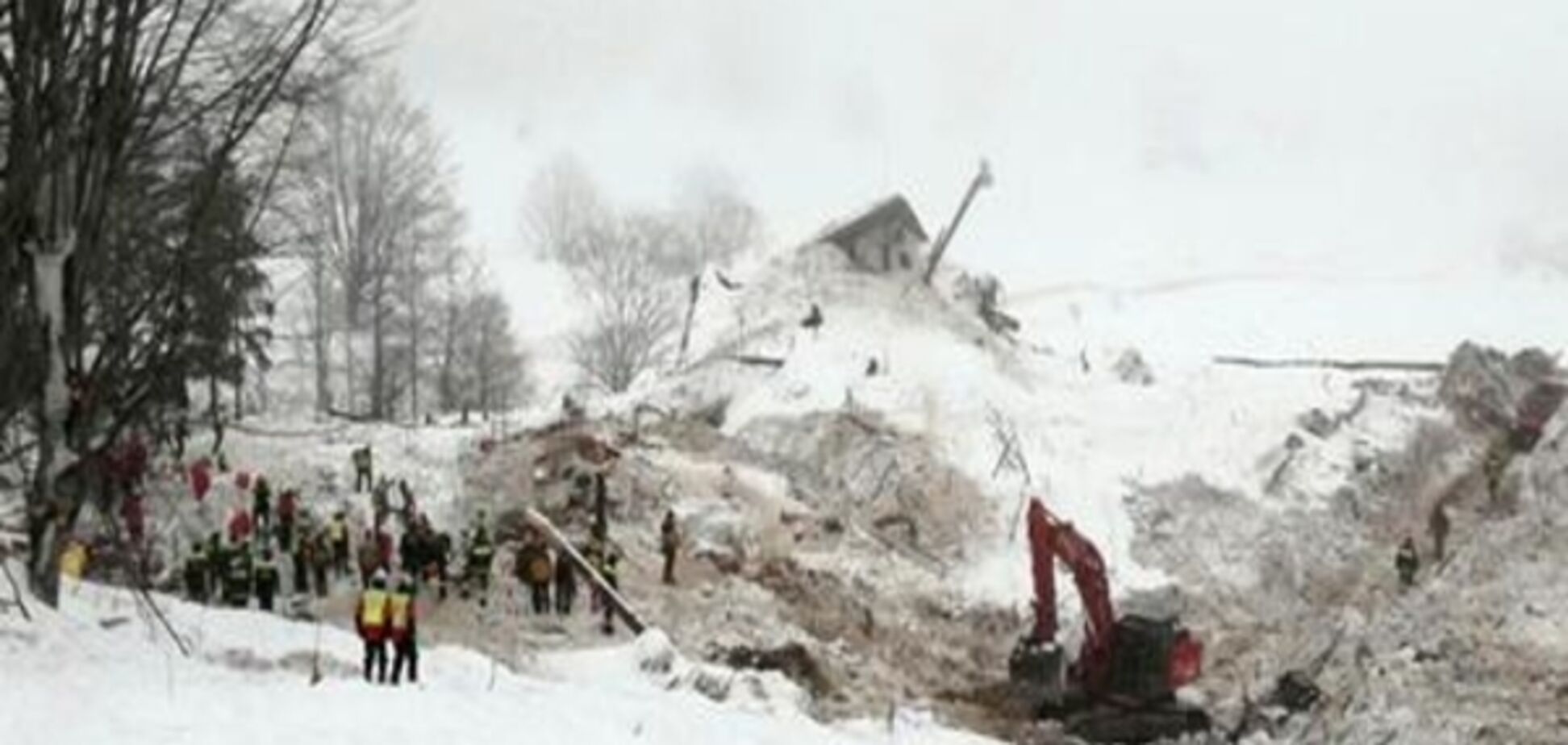 У заваленому лавиною італійському готелі знайшли тіла усіх 29 загиблих