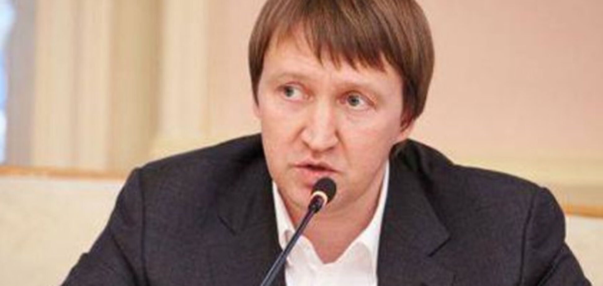 Кутовой поручил 'Укрспирту' разобраться с ценой на спирт