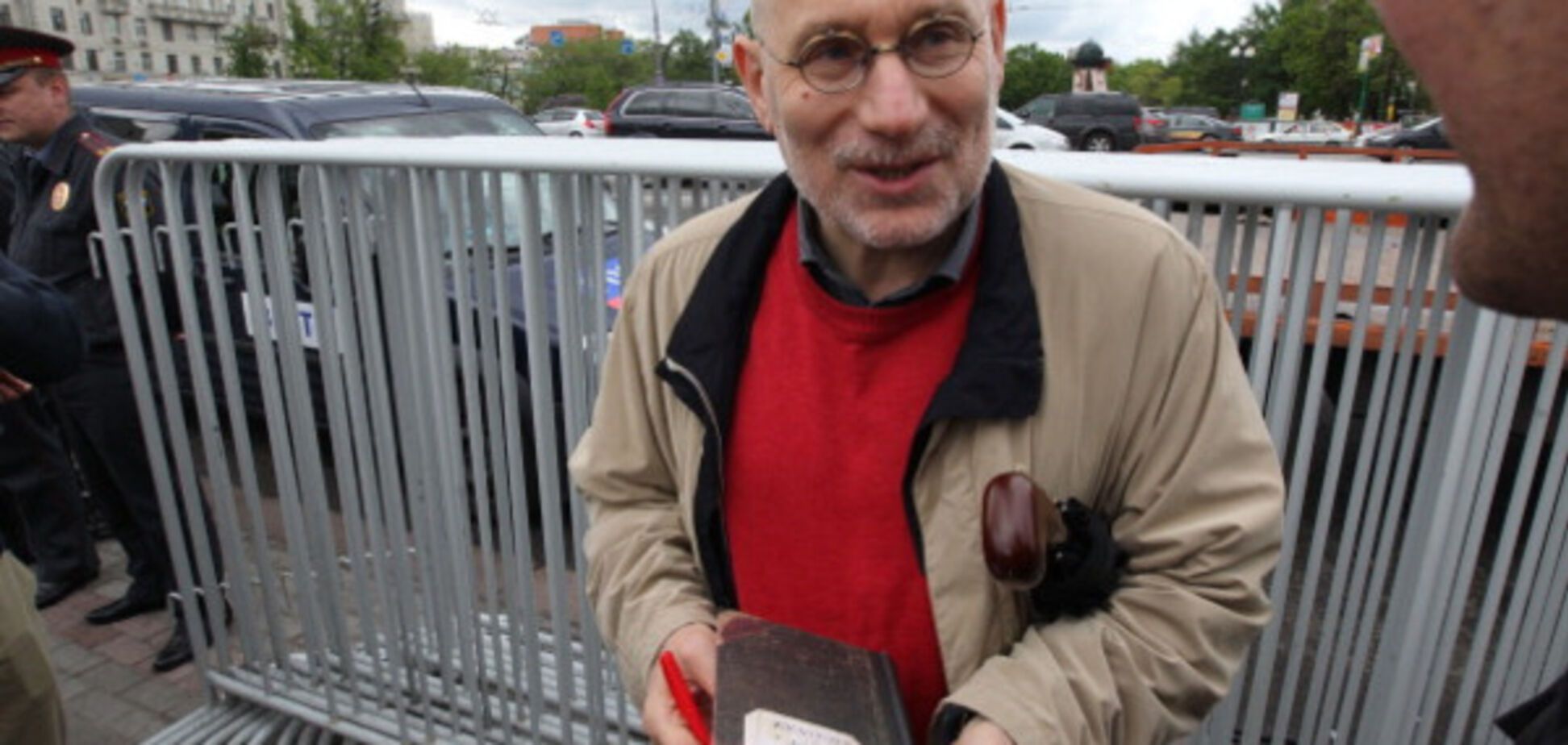 Борис Акунин