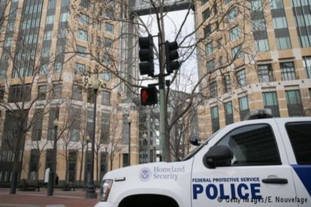 Міграційний указ Трампа: силовики пообіцяли 'вірне та людяне' виконання