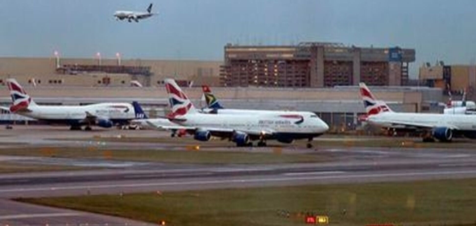 Екіпажі літаків British Airways оголосили про страйк