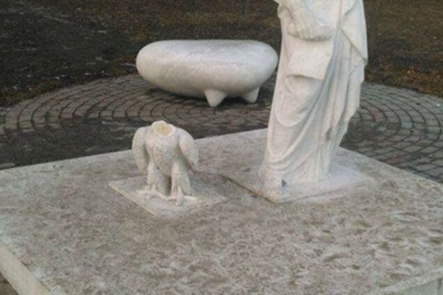 памятник Данте Алигьери