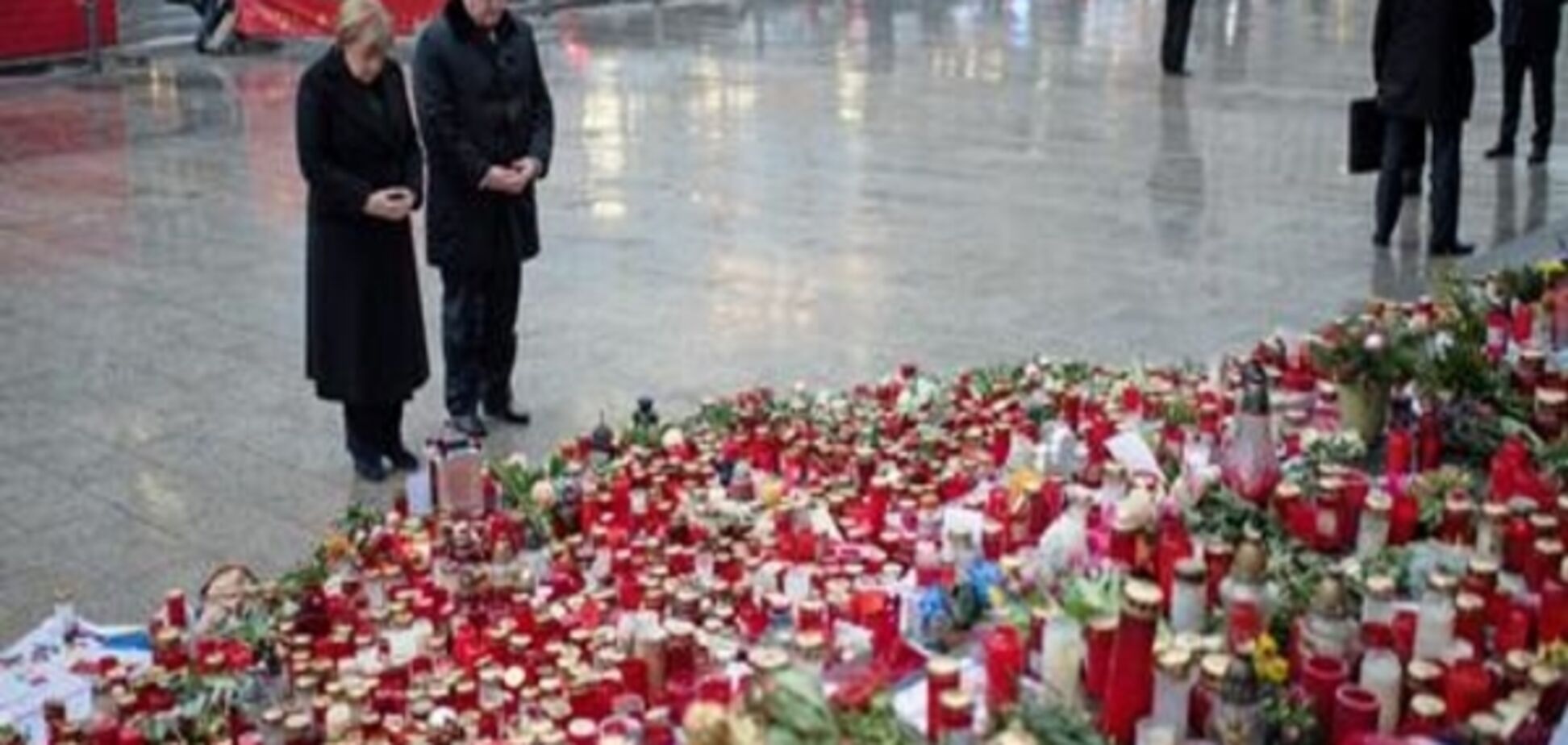 Меркель і Порошенко вшанували пам'ять жертв теракту в Берліні