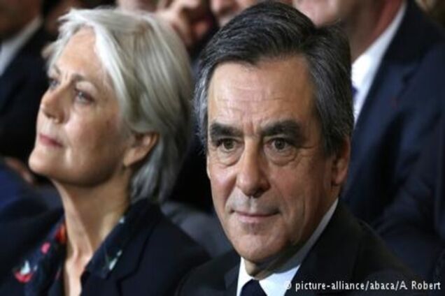 Вибори у Франції: скандал довкола 'фіктивної роботи' дружини Фійона набирає обертів