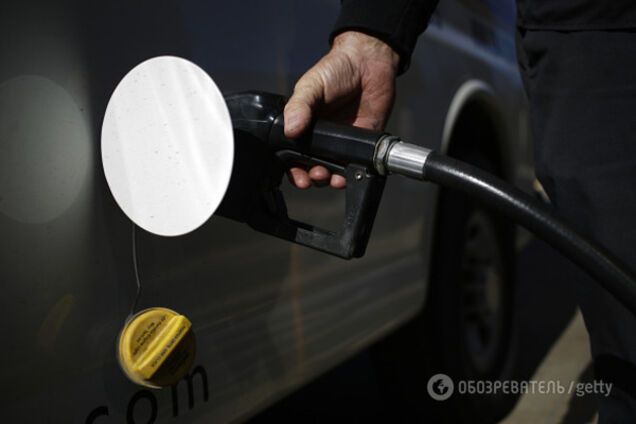 Эффект домино: в Украине резко подорожал бензин
