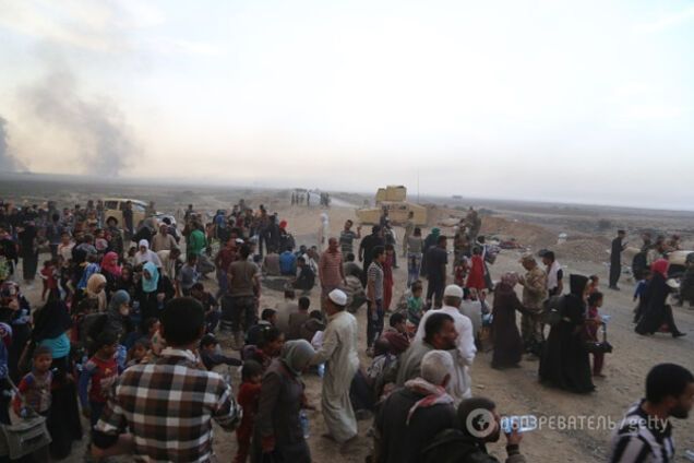 Беженцы покидают Мосул