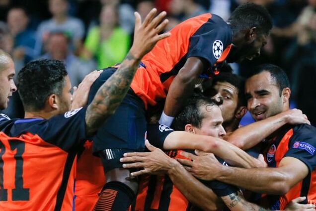 Шахтар - Карпати