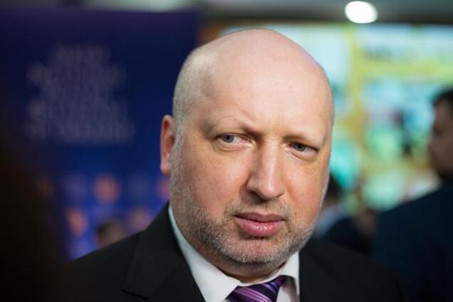 Турчинов намекнул на полный запрет посещения России