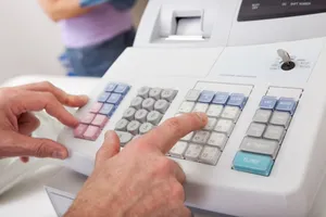 Если весь бизнес в Украине перевести на кассовые аппараты – кто выиграет, а кто нет?