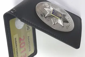 посвідчення, поліція