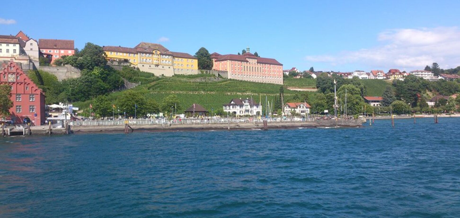 Один раз на пляже видели злючую девчонку, и та оказалась русской