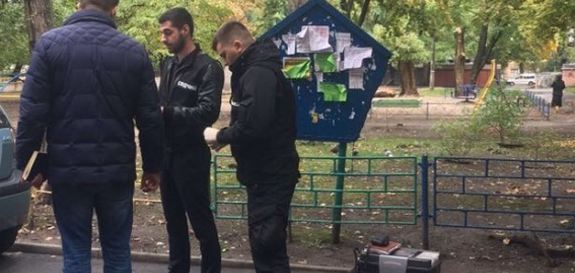 В Киеве в упор стреляли в молодого мужчину: стали известны подробности