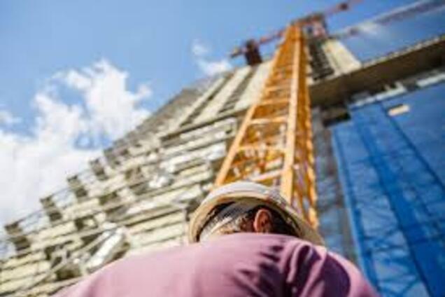 Журналисты узнали, кто блокирует застройку на Водогоне в Киеве