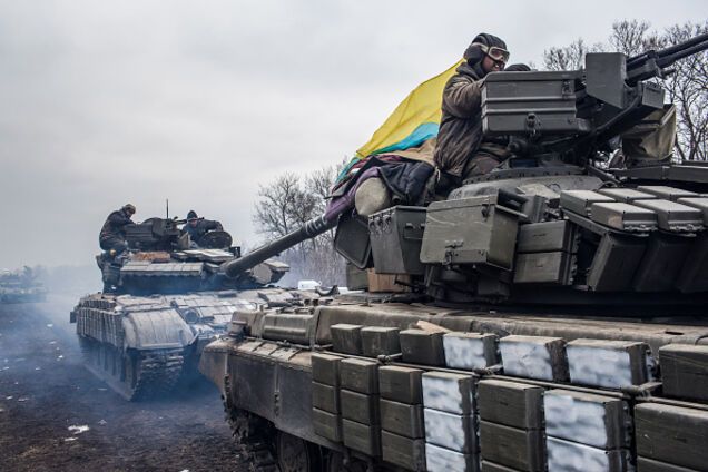 Шантажировать Россию войной: Жданов объяснил, как решить конфликт на Донбассе