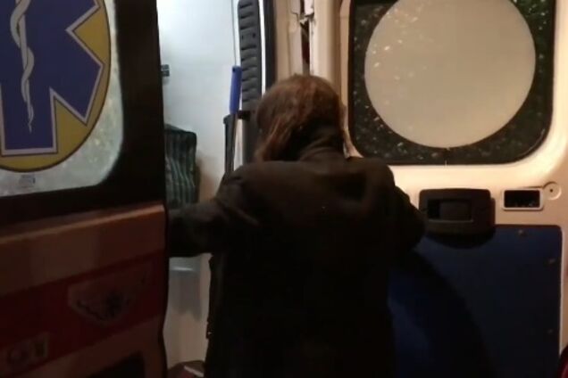 В Киеве изнасиловали и ограбили девушку: стали известны жуткие подробности