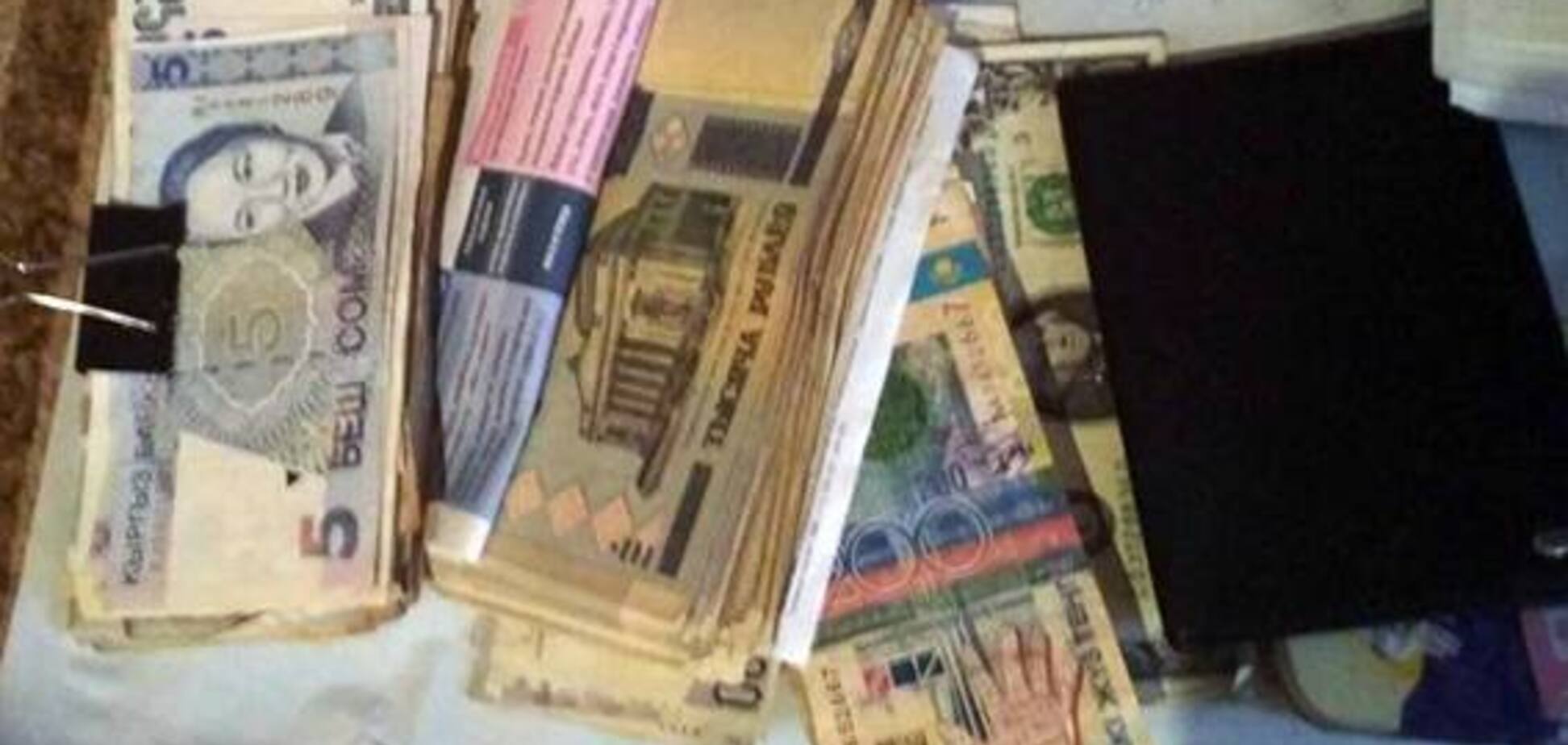 Правоохранители задержали ОПГ, ограбившую запорожских предпринимателей