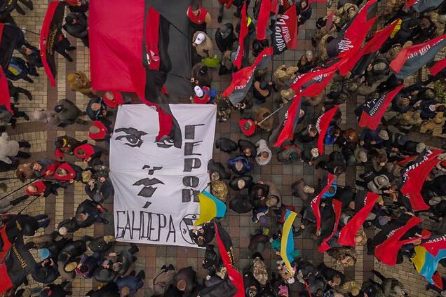 Марш УПА в Киеве: обнародовано полное видео событий