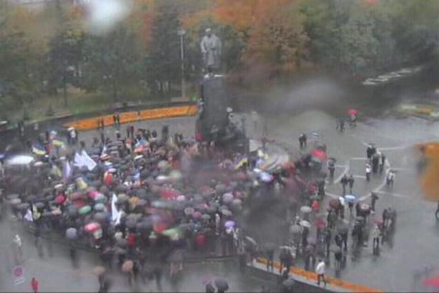 Саакашвили с позором сбежал с митинга в Харькове
