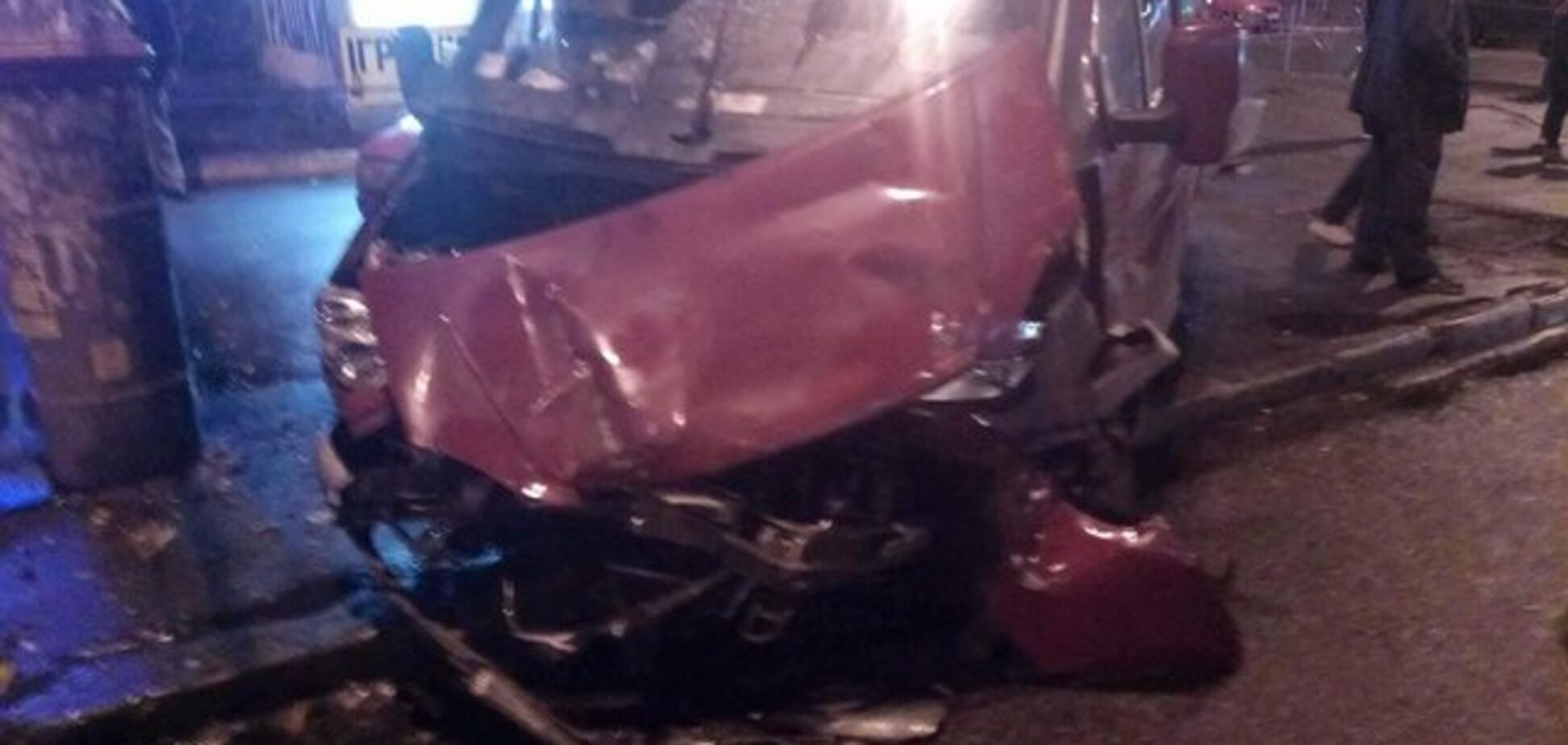 В Киеве произошло массовое ДТП: столкнулись шесть автомобилей