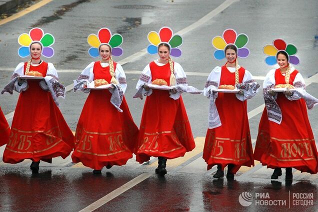 Как Путин встретился с ученым, или Молодежь с Запада домой потянулась