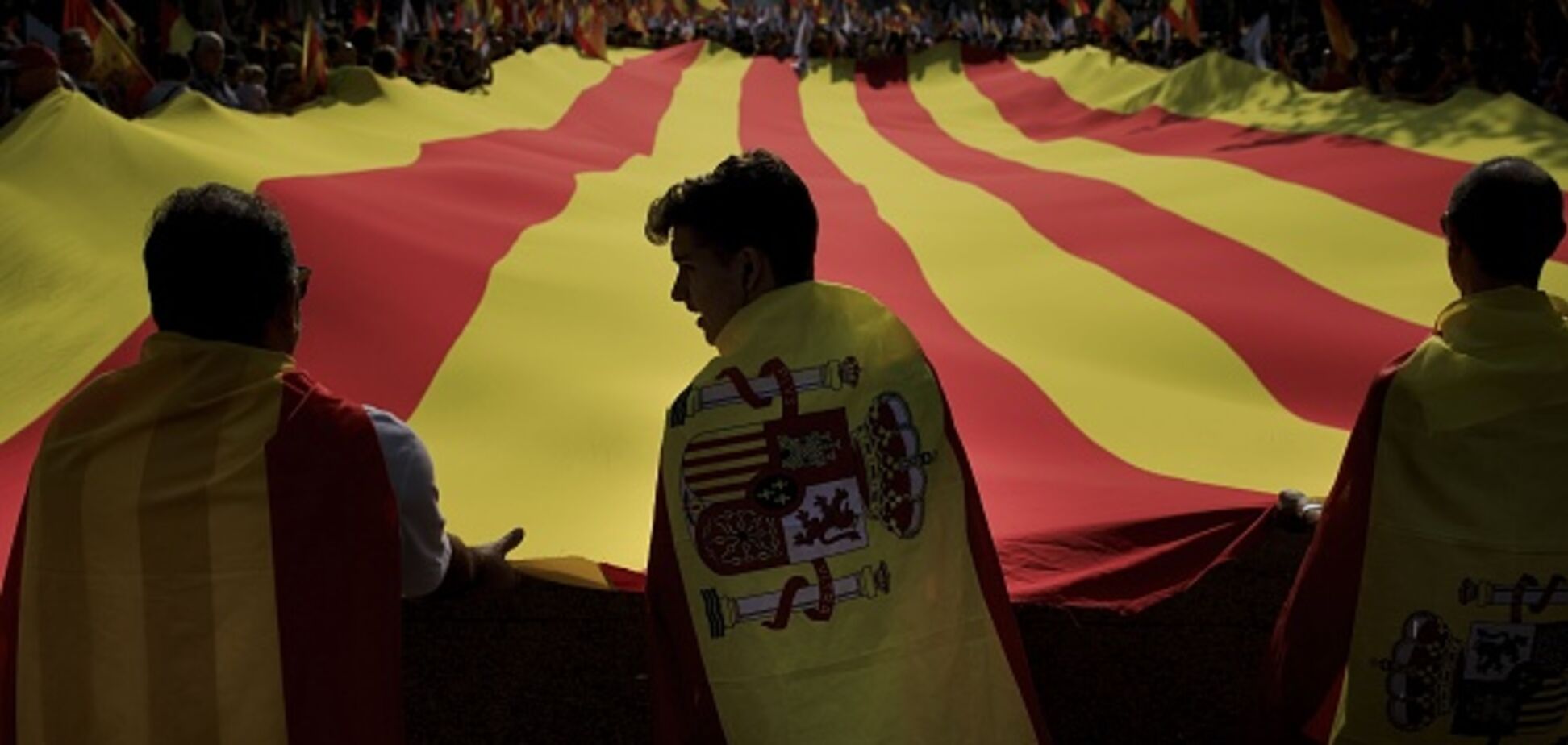 ЕС и Госдеп США отреагировали на 'независимость' Каталонии