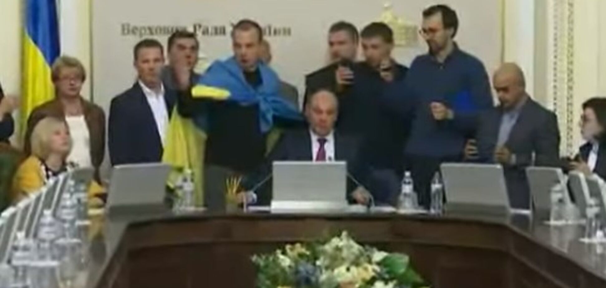 Нардепы сорвали работу согласительного совета Рады