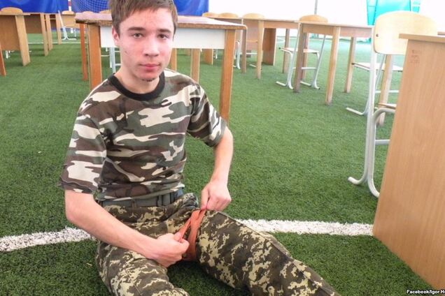 Российский суд продлил арест похищенному ФСБ 19-летнему украинцу