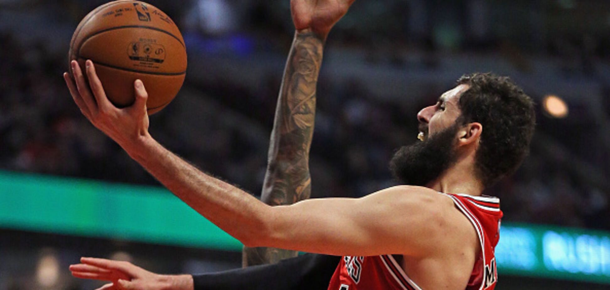 Нікола Міротіч