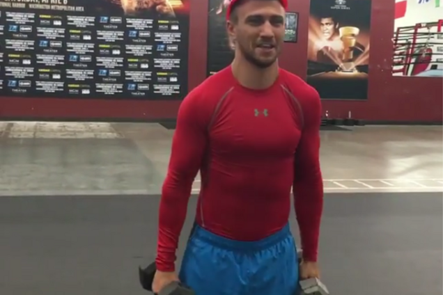 Ломаченко чебурашка