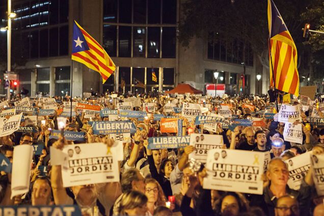 Незалежність Каталонії: Барселона поставила Мадриду жорстку умову