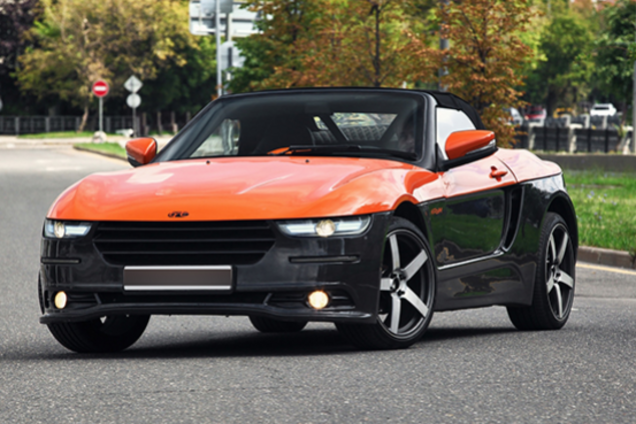 Чому не 'КримНаш?' У мережі висміяли російський кабріолет 'Крим'