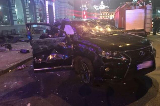 Дєвочкам-пріпєвочкам шкода не вбитих людей, а страшно мити тюремну парашу