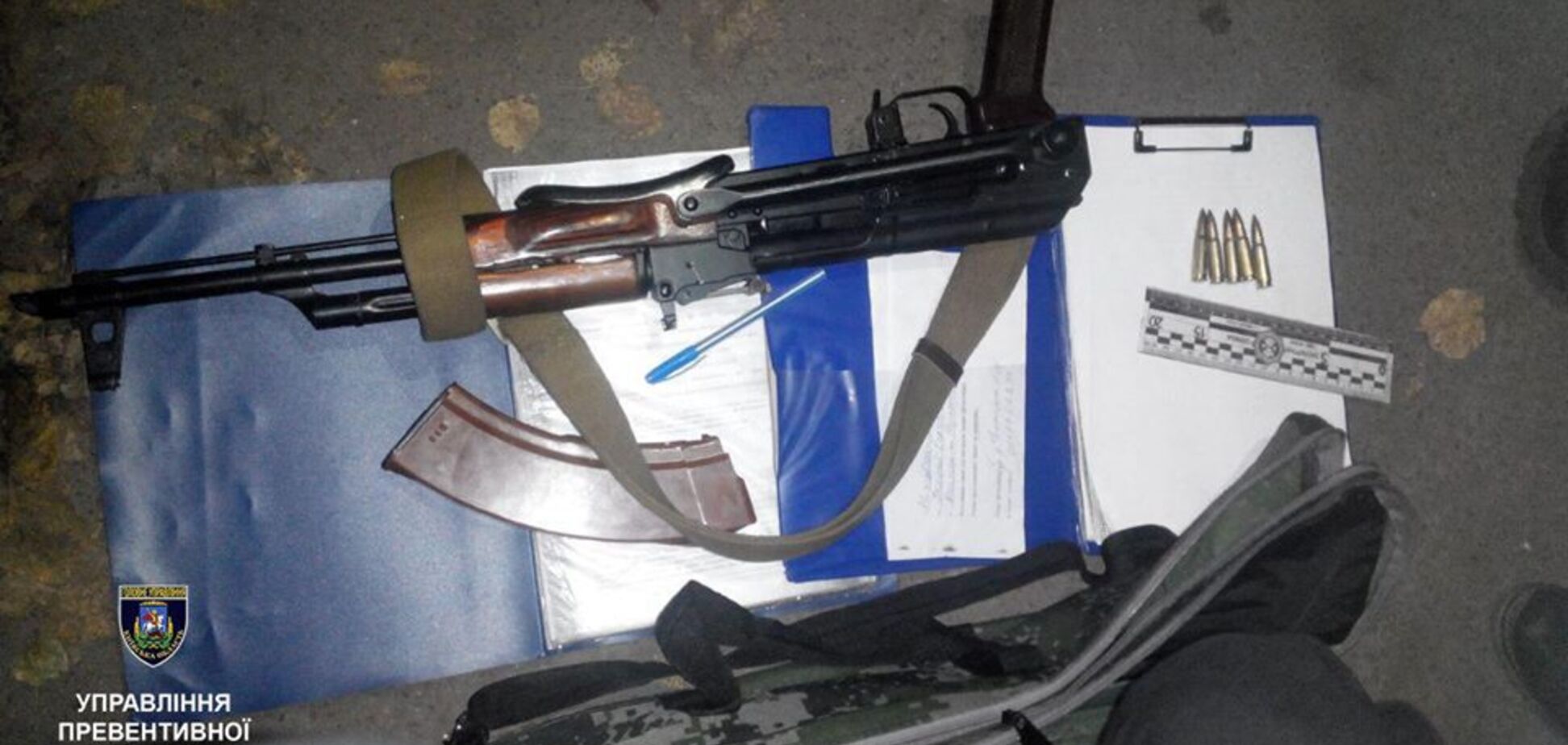 НП під Києвом: чоловік погрожував автоматом дітям на майданчику