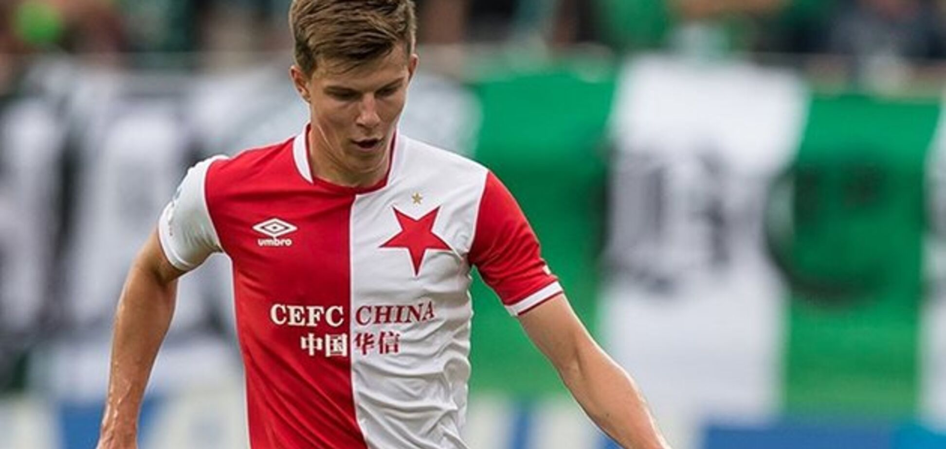 Футболист сборной Украины отметился шедевральным голевым пасом в матче Лиги Европы: опубликовано видео