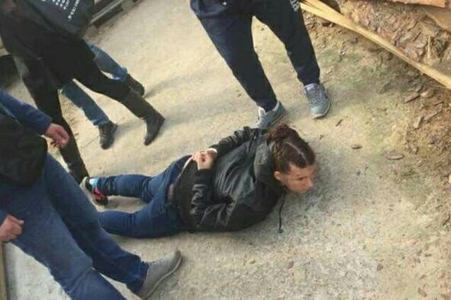 Похищение ребенка в Киеве: появилось видео задержания преступницы