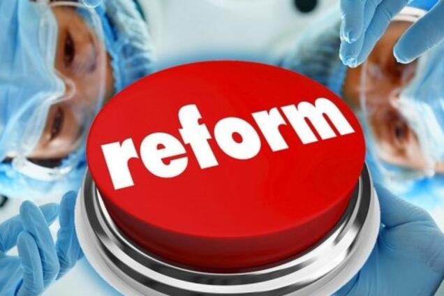 Есть два способа кардинально решить проблемы медицины