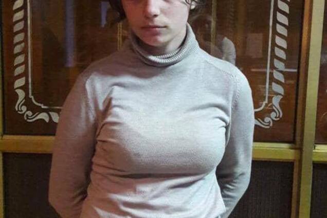 Без вещей и документов: под Киевом задержали сбежавшую из России девочку