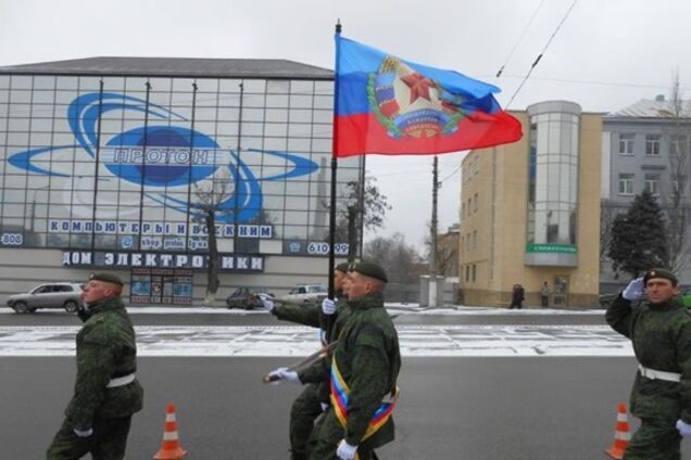 Это издевательство приобретает масштабы стихийного бедствия