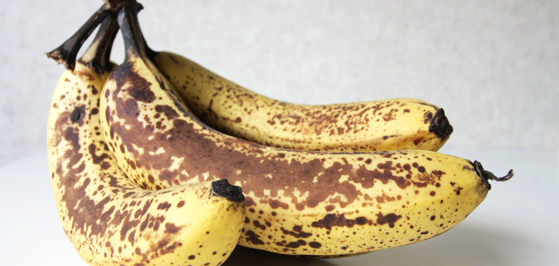 Недопитый чай и переспевшие бананы: как использовать просроченные продукты 