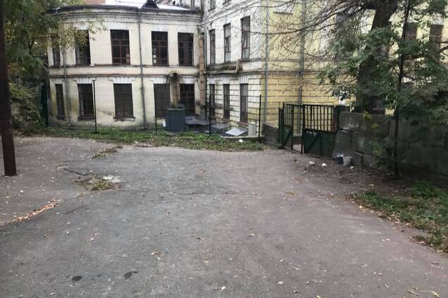 Последствия могут быть критическими: киевлян возмутила ситуация с больницей в центре города