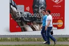 сокращение зарплат в России