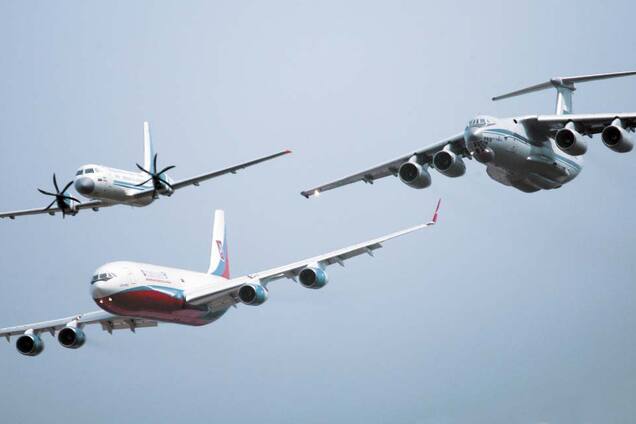 Россия по тревоге подняла авиацию на границе с Украиной