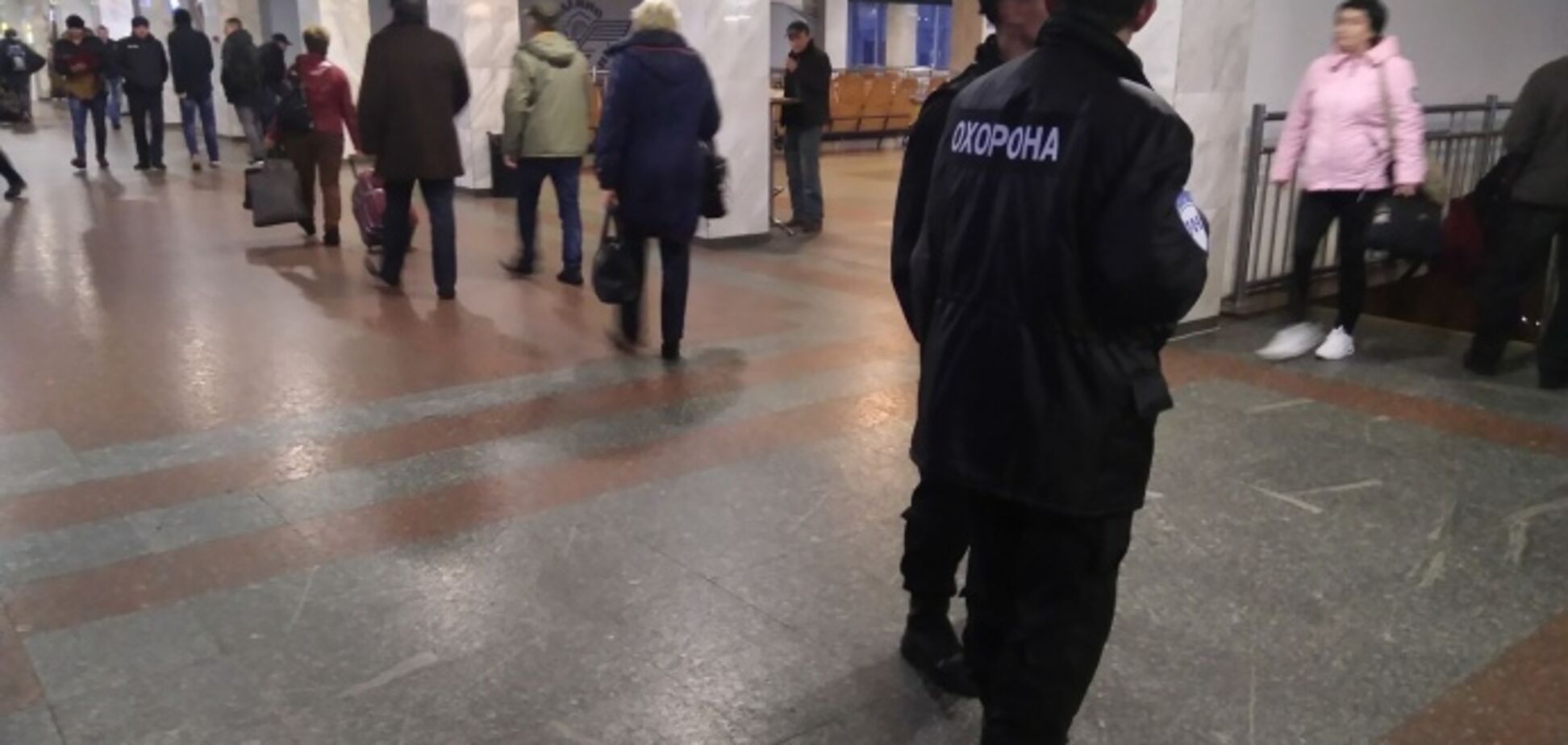 У Києві евакуювали вокзал: названа причина