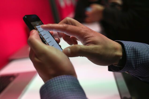 Популярний в Україні мобільний оператор різко підняв тарифи: названі ціни